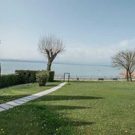 Residence Holiday Sirmione B8 Екстер'єр фото