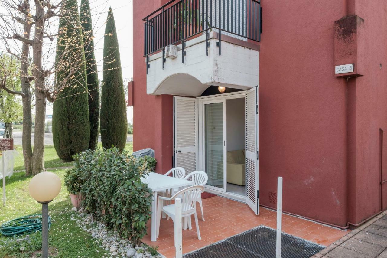 Residence Holiday Sirmione B8 Екстер'єр фото